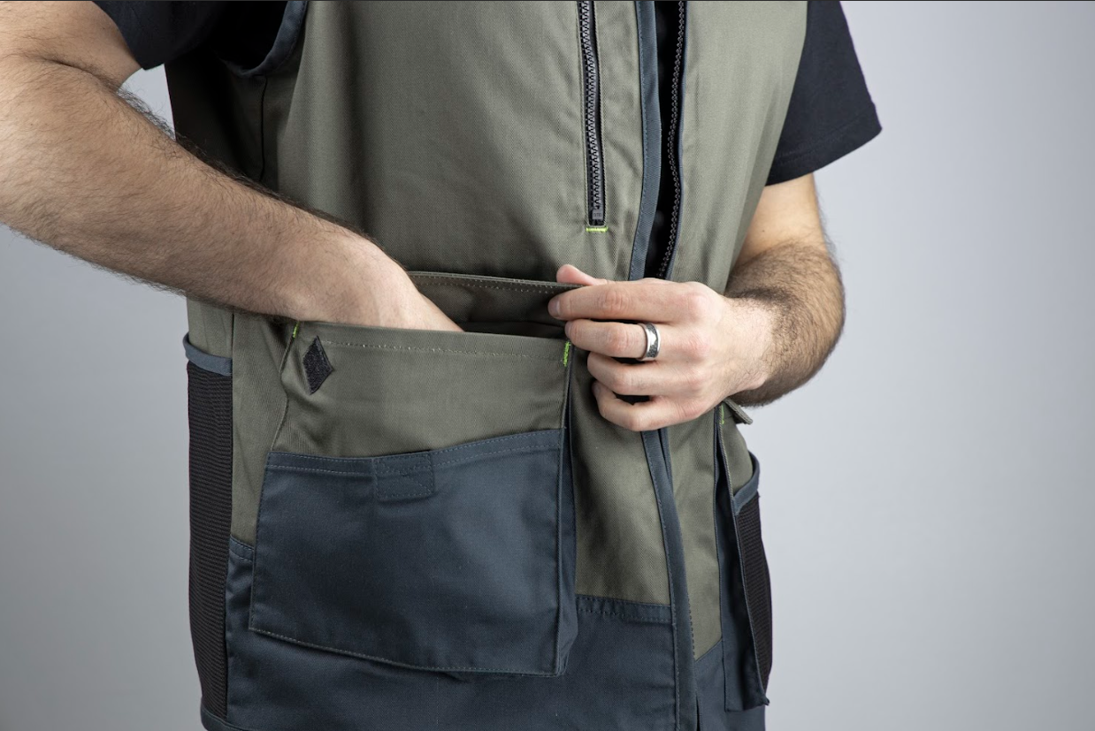 GILET SANS MANCHES MULTIPOCHES MEMO VERT OLIVE/VERT US